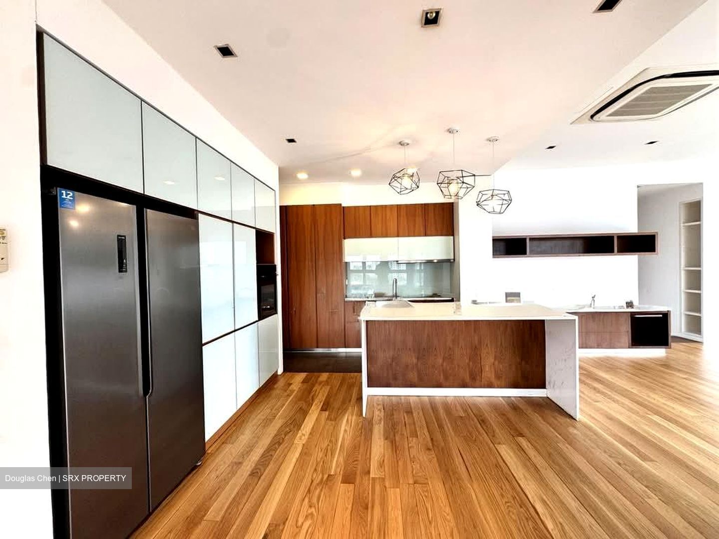 Grange Road (D10), Condominium #548502791